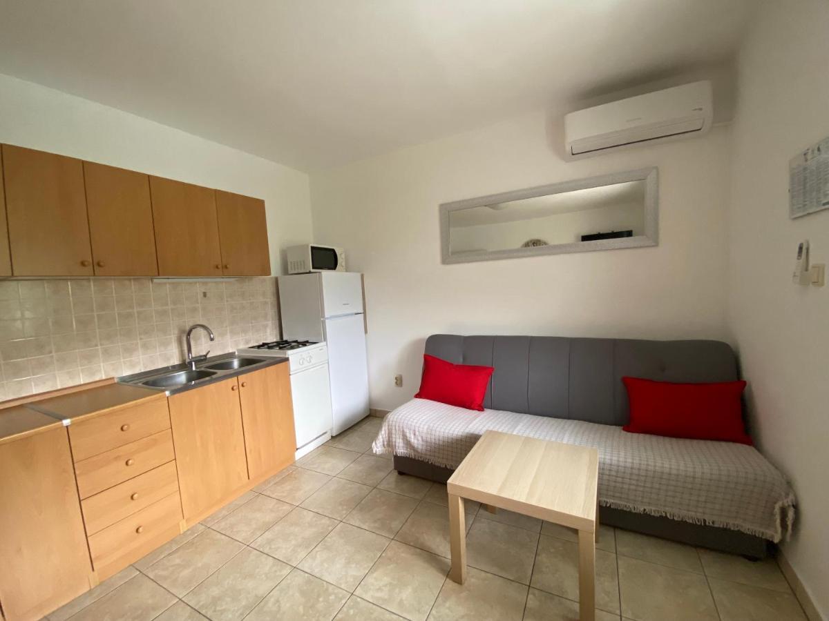 Apartments Anna III Baska  Exterior photo