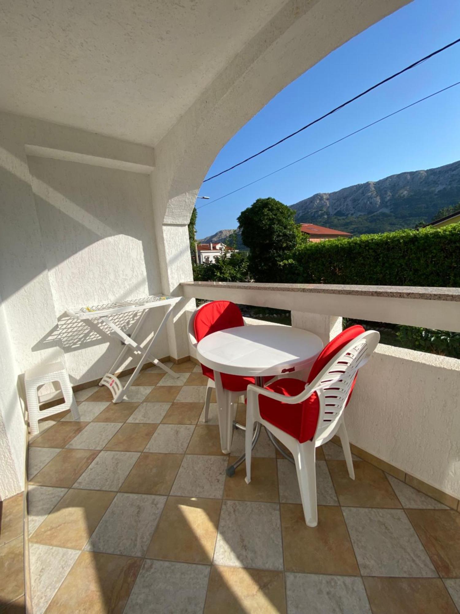 Apartments Anna III Baska  Exterior photo