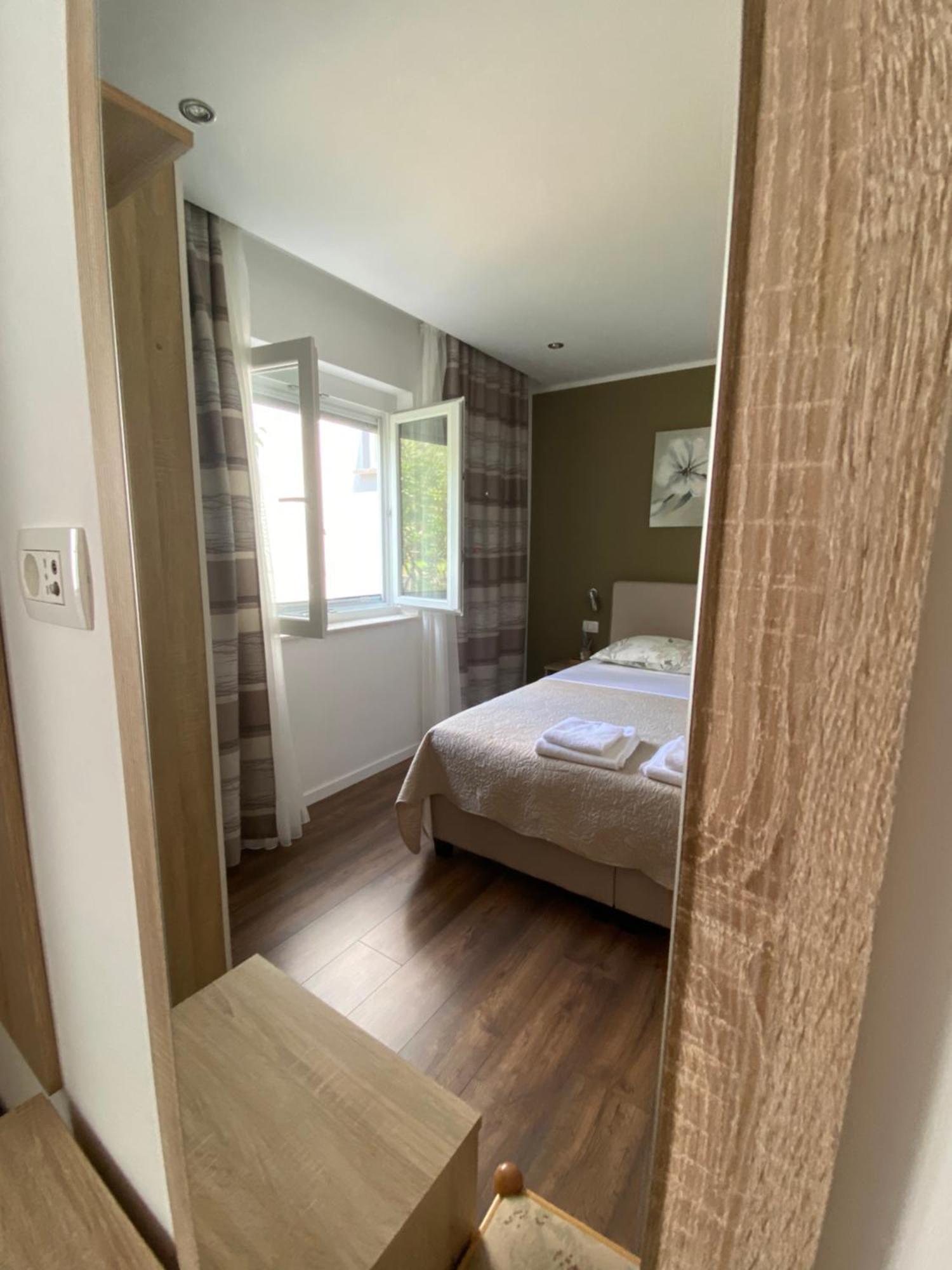 Apartments Anna III Baska  Exterior photo